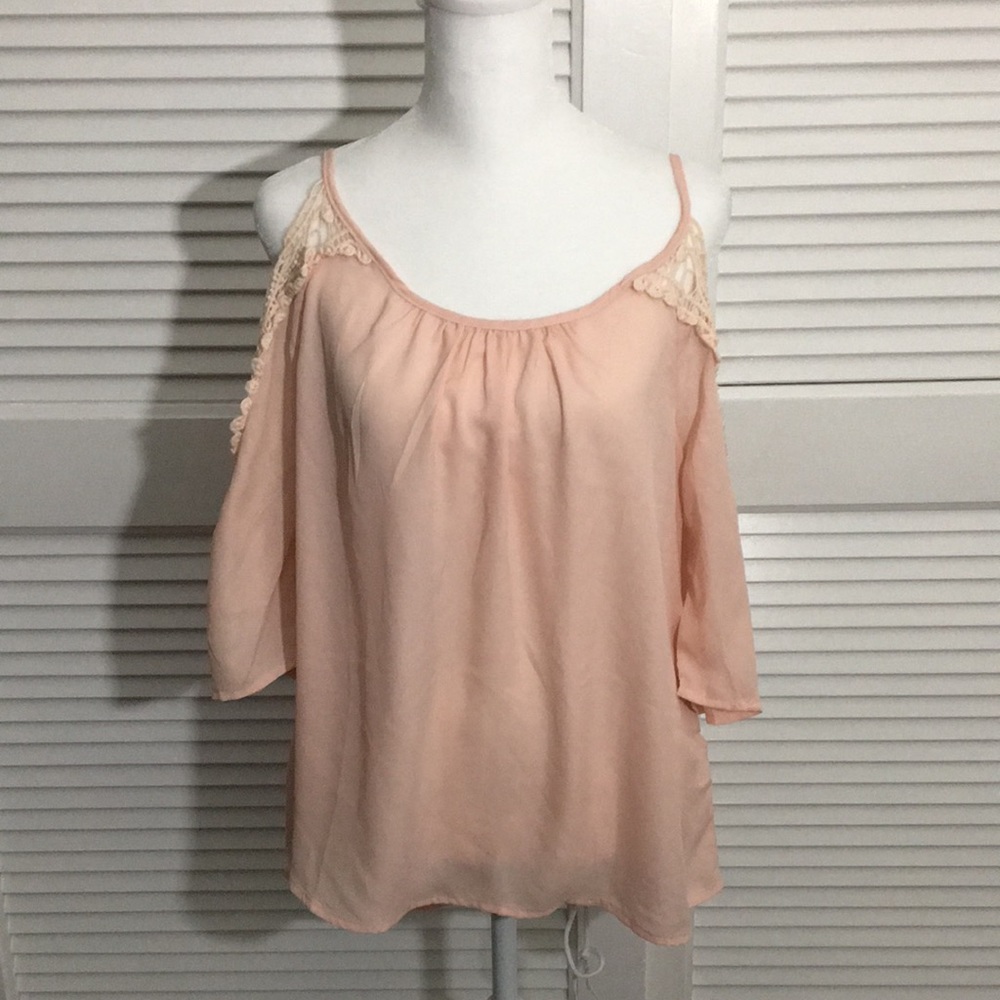 Cold shoulder top